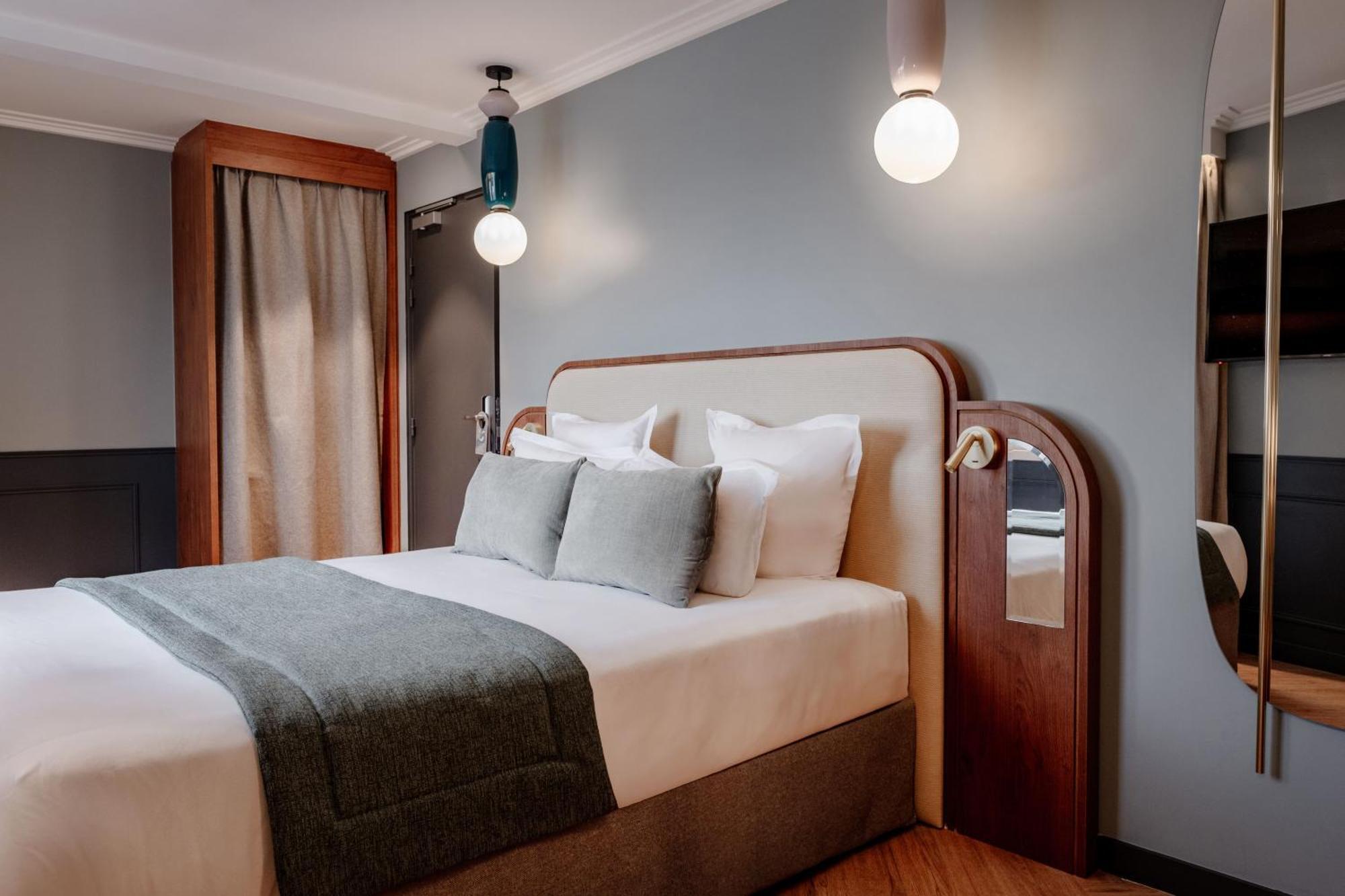 Hotel Grand Saint Michel 4*