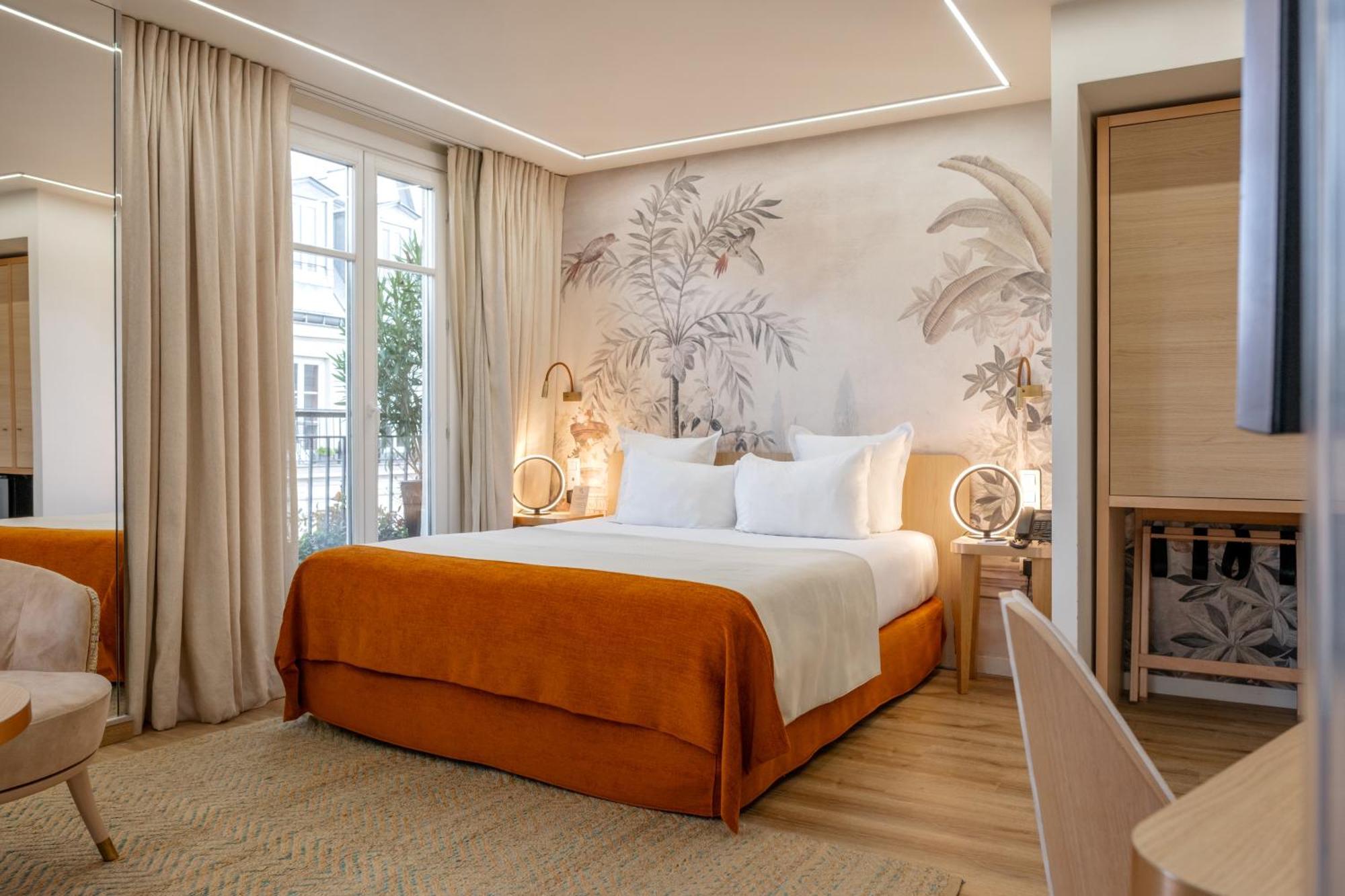 Hotel Grand Saint Michel 4*