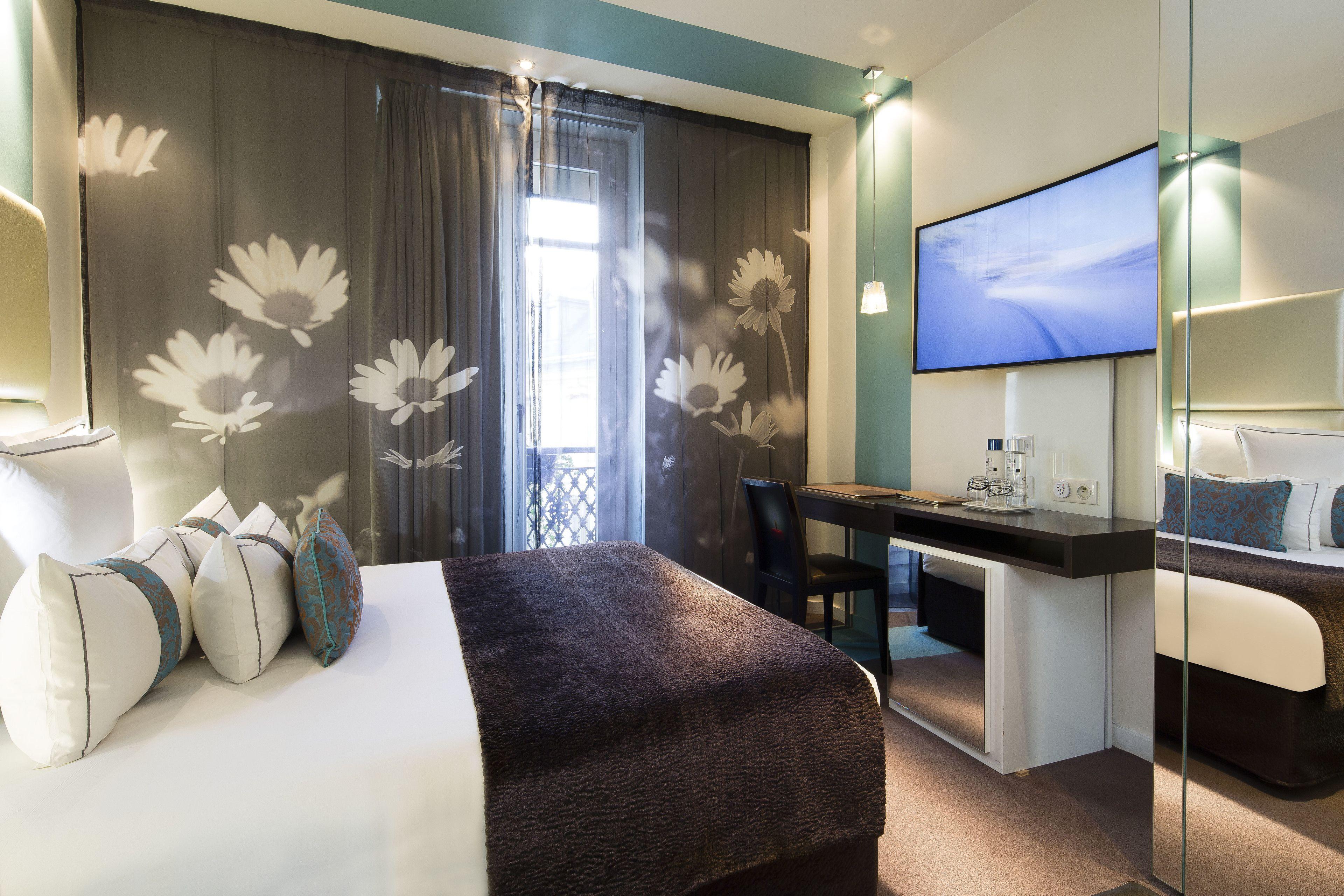 Hotel Grand Saint Michel 4*